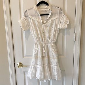 Hanging Rock Lace Playdress 🤍